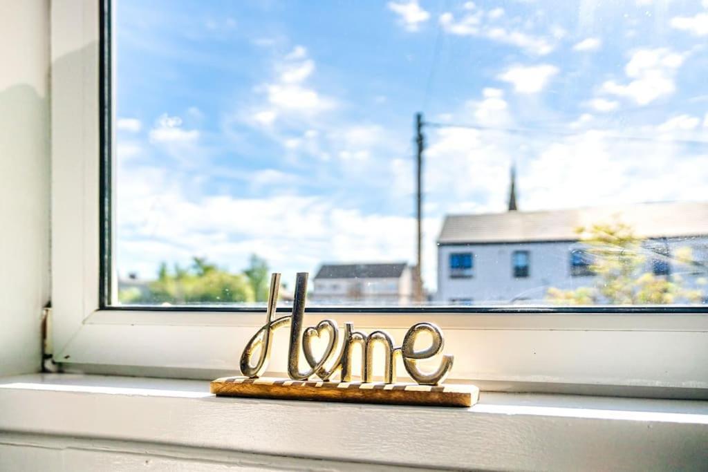 Kali Apartment - Spacious 3 Bed Apartment In Wishaw Wishaw  Luaran gambar